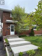1779 KERR AVENUE  Ottawa, ON K2A 1H9