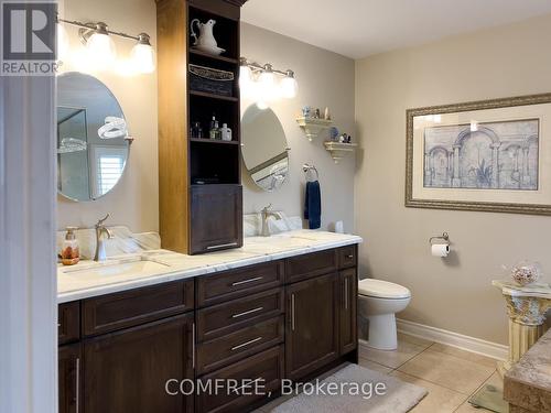 10 Endicott Drive, St. Catharines (Grapeview), ON - Indoor Photo Showing Bathroom