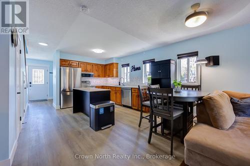 19 - 2 Paradise Boulevard, Ramara, ON - Indoor Photo Showing Other Room