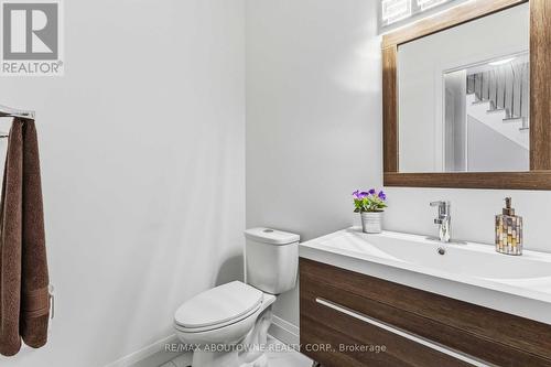 3872 Skyview Street, Mississauga, ON - Indoor Photo Showing Bathroom