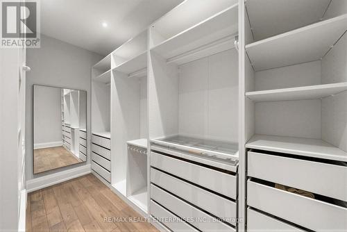 1343 Milton Avenue, Mississauga, ON - Indoor