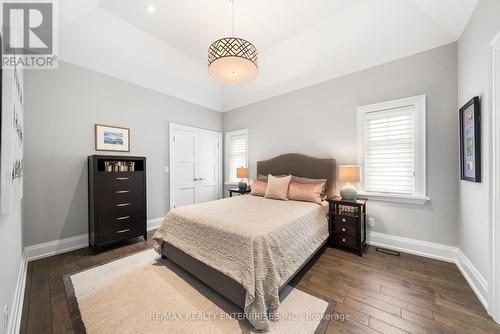 1343 Milton Avenue, Mississauga, ON - Indoor Photo Showing Bedroom