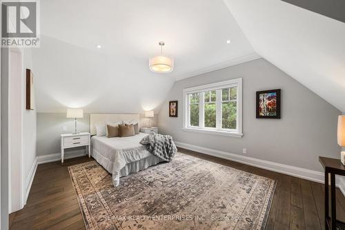1343 Milton Avenue, Mississauga, ON - Indoor Photo Showing Bedroom