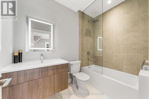 1343 Milton Avenue, Mississauga, ON - Indoor Photo Showing Bathroom