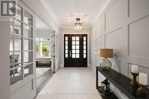 1343 Milton Avenue, Mississauga, ON - Indoor Photo Showing Other Room