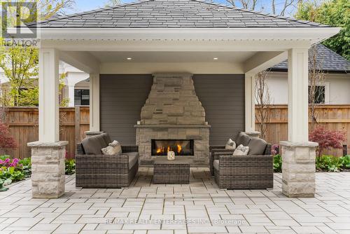 1343 Milton Avenue, Mississauga, ON - Outdoor