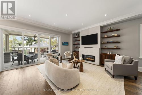 1343 Milton Avenue, Mississauga, ON - Indoor Photo Showing Living Room With Fireplace