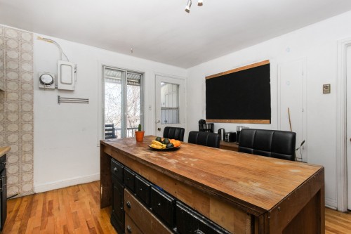 Kitchen - 2525  - 2527 Rue Moreau, Montréal (Mercier/Hochelaga-Maisonneuve), QC - Indoor With Fireplace