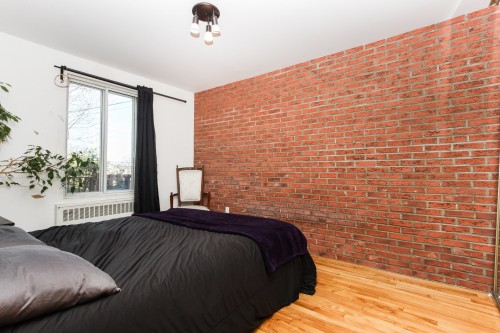 Master Bedroom - 2525  - 2527 Rue Moreau, Montréal (Mercier/Hochelaga-Maisonneuve), QC - Indoor Photo Showing Bedroom