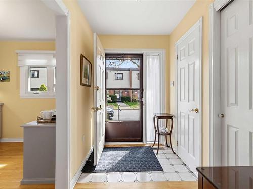 21 Forestside Crescent, Halifax, NS 