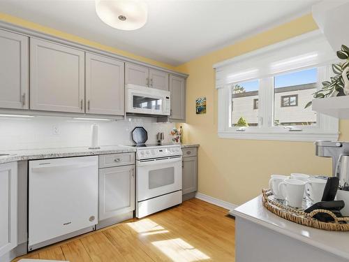 21 Forestside Crescent, Halifax, NS 
