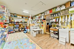 Family Room - 