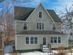 19 Beech Street Sydney Mines, NS B1V 1H2