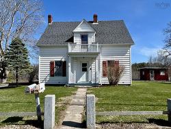 5226 Highway 3  Chester Basin, NS B0J 1K0