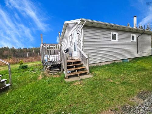 357 Salmon River, Enon, NS 