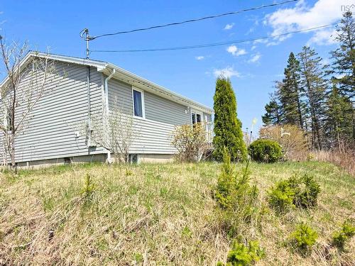 357 Salmon River, Enon, NS 