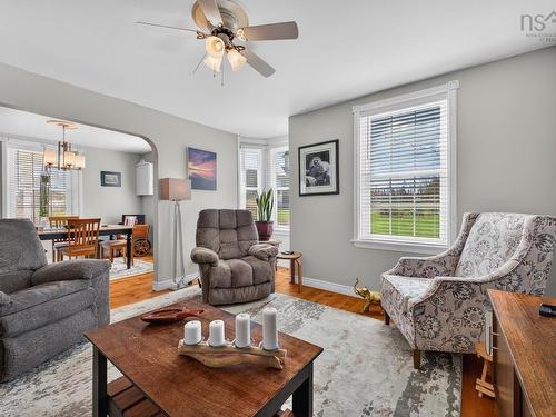 13291 Highway 6, Wallace Bridge, NS 
