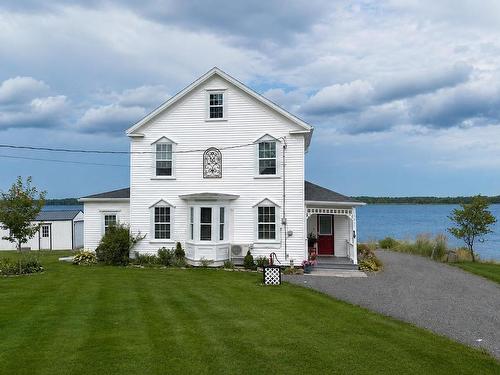 13291 Highway 6, Wallace Bridge, NS 