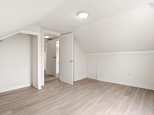 27 Stone Terrace, Bedford, NS 