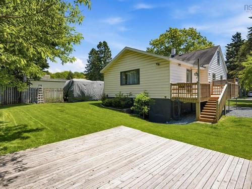 27 Stone Terrace, Bedford, NS 