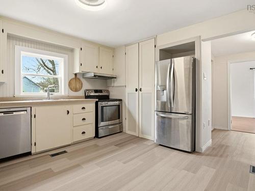 27 Stone Terrace, Bedford, NS 