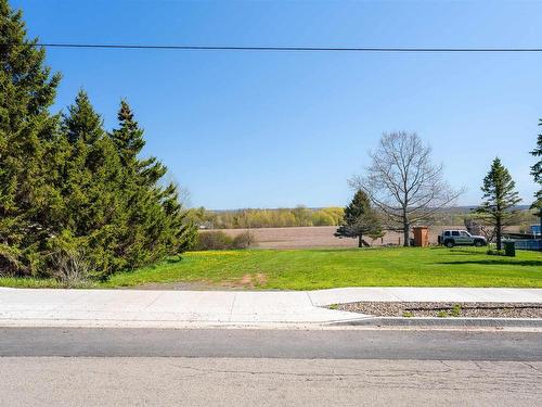 Chapel Road, Canning, NS 