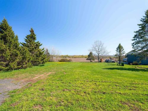 Chapel Road, Canning, NS 