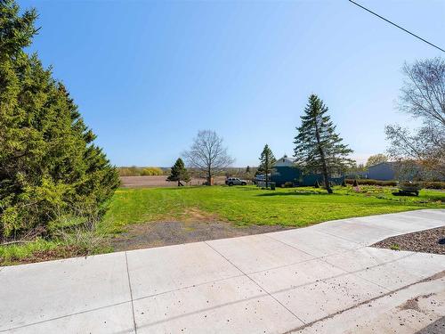Chapel Road, Canning, NS 