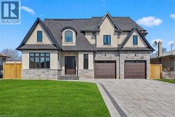 383 WADSWORTH Street Oakville, ON L6K 2A2