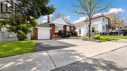 58 ALBERT AVENUE Toronto, ON M8V 2L7