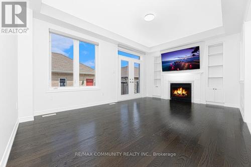 99 Cornwall Drive, Markham, ON - Indoor With Fireplace