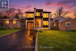 241 PARKWAY AVENUE  Georgina, ON L4P 2W1