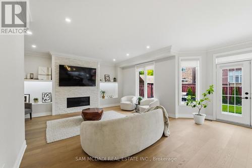 3259 Alpaca Avenue, Mississauga, ON - Indoor Photo Showing Living Room With Fireplace