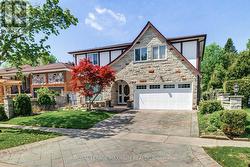 124 NORTONVILLE DRIVE Toronto, ON M1G 2T8