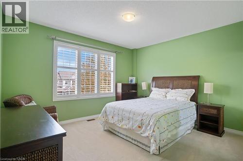 27 Glazebrook Crescent, Cambridge, ON - Indoor Photo Showing Bedroom