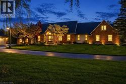 1670 MEDAD SPRINGS Court  Burlington, ON L8P 0B7