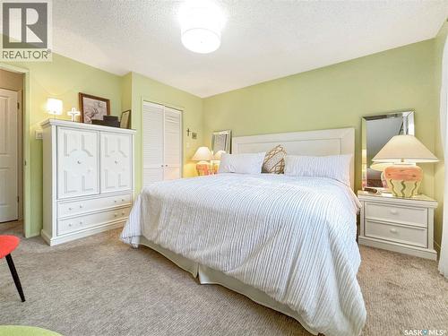 355 Ball Crescent, Saskatoon, SK - Indoor Photo Showing Bedroom