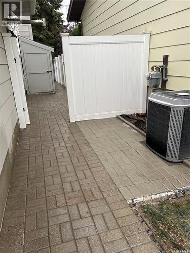 355 Ball Crescent, Saskatoon, SK - Outdoor With Exterior
