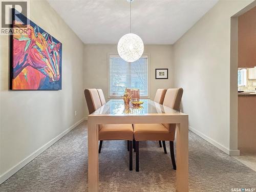 355 Ball Crescent, Saskatoon, SK - Indoor Photo Showing Dining Room