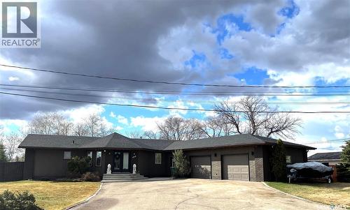 408 Macdonald STREET  Nipawin, SK S0E 1E0