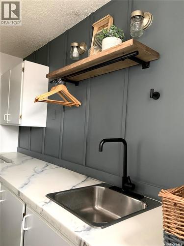 408 Macdonald Street, Nipawin, SK - Indoor Photo Showing Kitchen With Double Sink