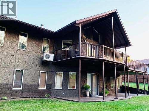 408 Macdonald Street, Nipawin, SK - Outdoor With Balcony With Exterior