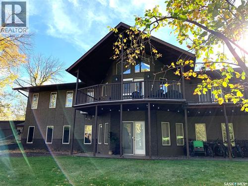 408 Macdonald Street, Nipawin, SK - Outdoor With Balcony