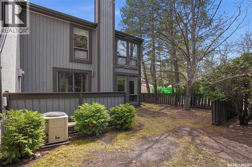 20 455 Pinehouse Drive, Saskatoon, SK - Outdoor