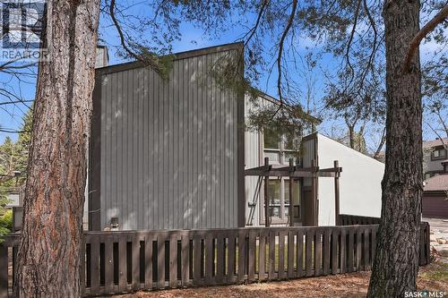 20 455 Pinehouse Drive, Saskatoon, SK - Outdoor