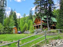 4221 Barriere Lakes Road Barriere, BC V0E 1E0