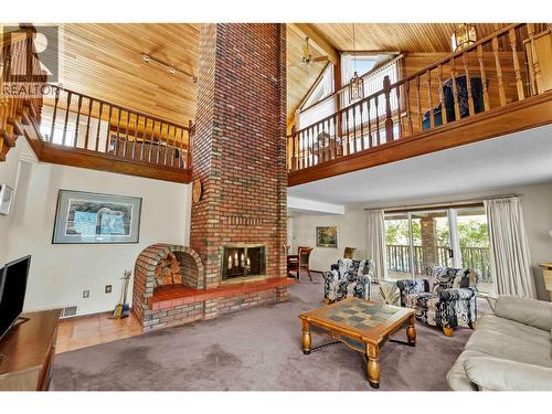 8609 Highway 8, Lytton, BC - Indoor Photo Showing Living Room With Fireplace
