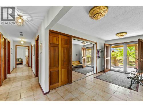 8609 Highway 8, Lytton, BC - Indoor Photo Showing Other Room