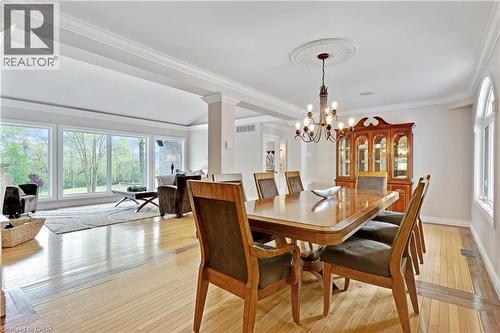1279 Maple Manor Road, Cambridge, ON - Indoor Photo Showing Dining Room