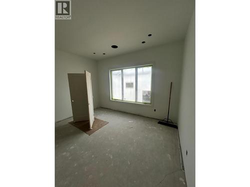 237 Turnberry Street, Kelowna, BC - Indoor Photo Showing Other Room